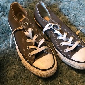 Converse All Star Shoes - Low Top - Women’s Size 6